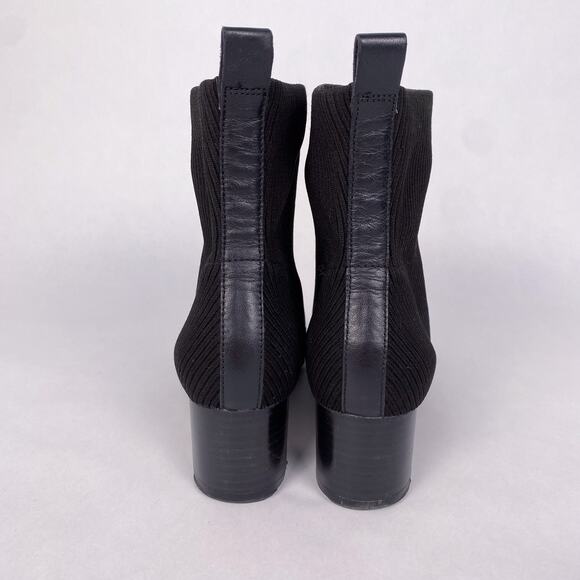 Everlane The Glove Boot in ReKnit Black 10 - Picture 6 of 9